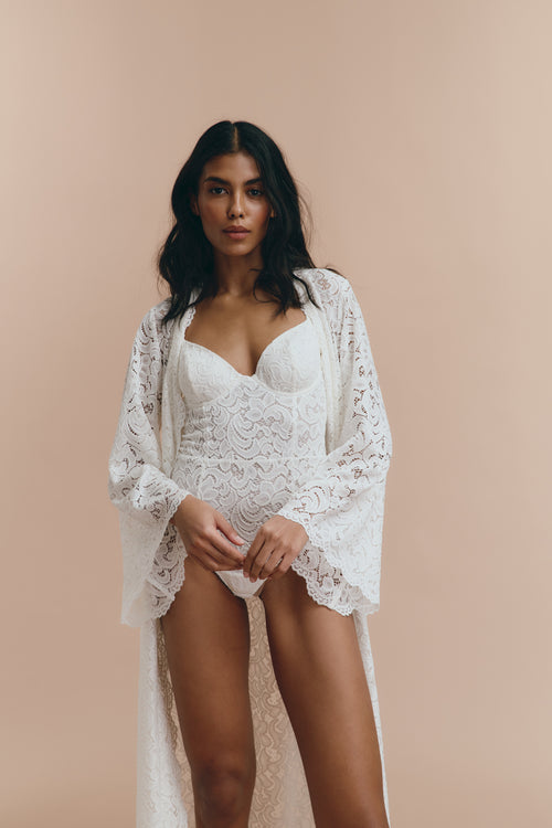 Daniella - Long lace robe