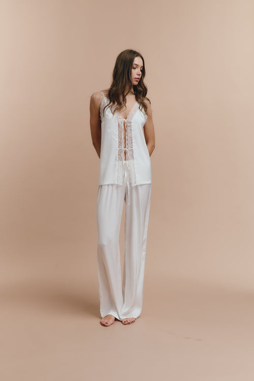 Lucy - White pjs with pants
