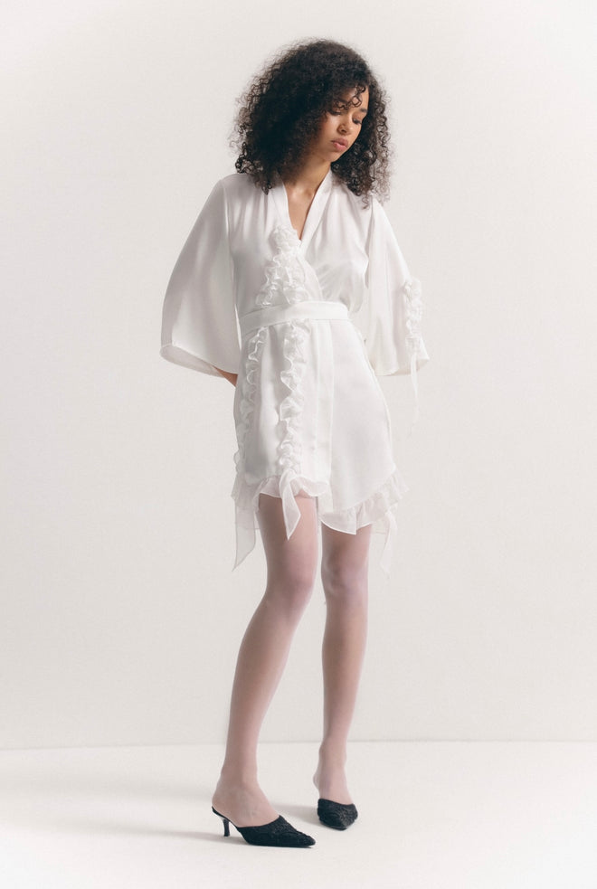 Naomi - white robe