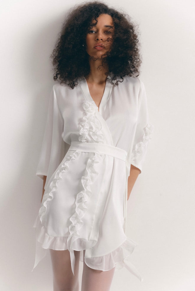 Naomi - white robe