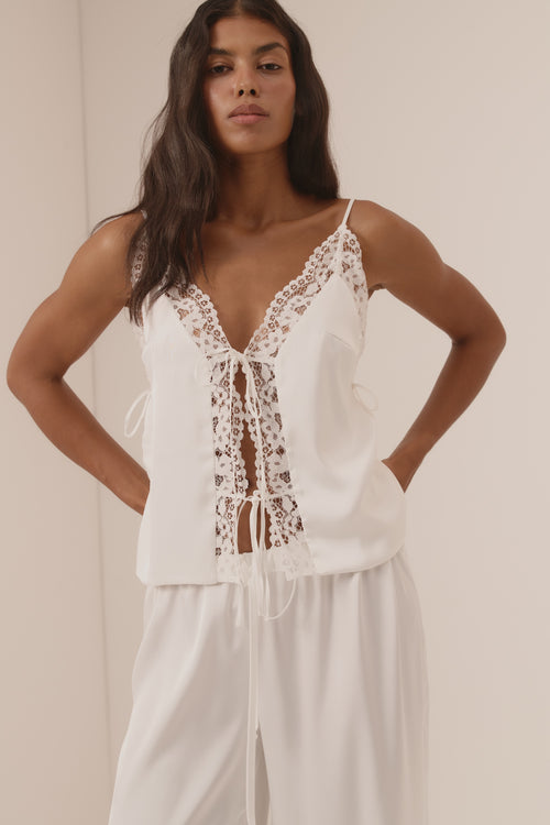 Lucy - White short top with pants