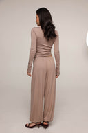 Анастасія - джогери - Капучино