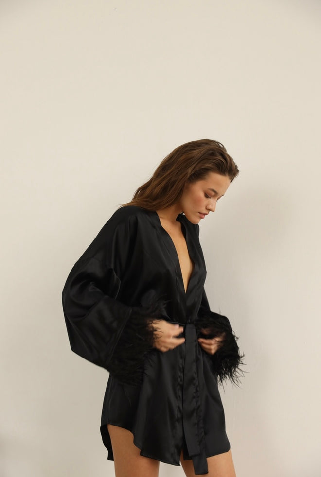 Kimono robe - Black feather